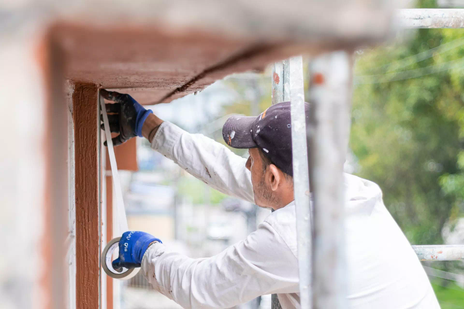 Ristrutturazioni-esterne-professionali-per-riparare-le-facciate-di-case-e-capannoni-a-Milano-Monza-e-Brianza Ristrutturazioni esterne professionali per riparare le facciate di case e capannoni a Milano Monza e Brianza
